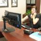 รูปภาพของ ERGOTRON DS100 Dual-Monitor Desk Stand, Horizontal ขาตั้งหน้าจอ (PN: 33-322-200)